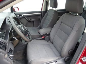 Volkswagen Touran 2.0TDi,103kW,s.navigace,tažné zařízení,kli - 8