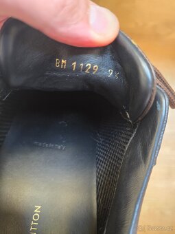 Louis Vuitton- Run Away Sneakers velikost 44,5 - 8