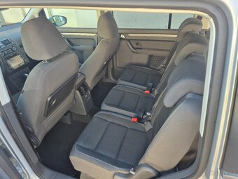 Volkswagen Touran 1,4TSI DSG 7 miestne - 8