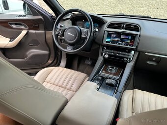 Jaguar F-Pace 2.0d 132kW AWD 4x4 Automat - 8
