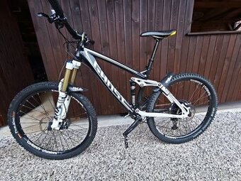 Celoodpružené horské kolo Rám-M  Ghost Cagua 4 - 8