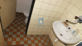 Pronájem obchodních prostor Plzeň - Skvrňany, ulice Karla St - 8