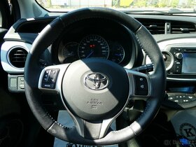 Toyota Yaris 1.5iHSD 55kW Hybrid,Servis,A/T - 8