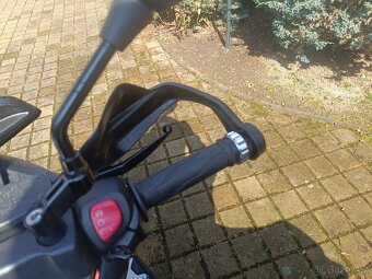 P: Yamaha x-max 400 , 2019 - 8