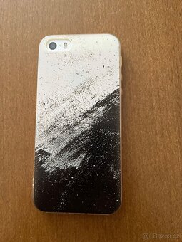 iPhone SE 16GB A1723 - 8
