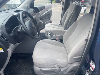 KIA CARNIVAL 2.9 CRDI 136 KW 7 Míst koupeno ČR 2010 - 8