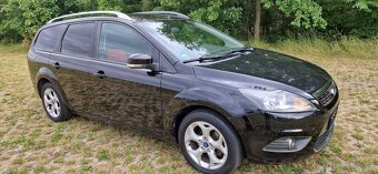Ford Focus - 8