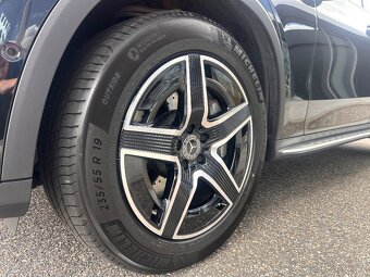Prodám Mercedes-Benz GLC 220d 4MATIC AMG PREMIUM Night - 8