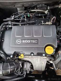 Opel Astra J Sports Tourer 1.4 88KW.NOVÁ STK - 8