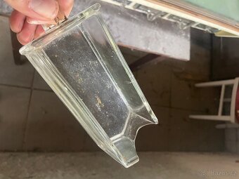 Závěsná kuchyňská kredenc - 8