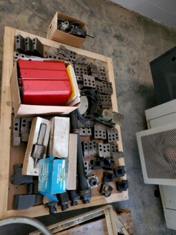 CNC soustruh Leadwell LT-25M, 2001 - dopravník třísek, koník - 8