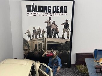 1:18 The Walking Dead TV Series Model Car - 8