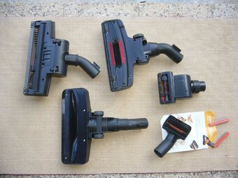 Příslušenství k vysavači ETA - 8