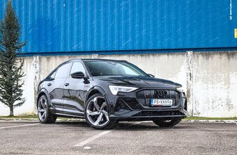 Audi E-tron S quattro - 8
