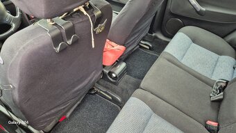 Prodám Volkswagen 4 combi - 8