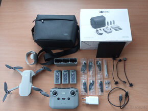 Téměř Nový dron DJI Mini 2 Fly Combo-plná verze-3 baterie - 8