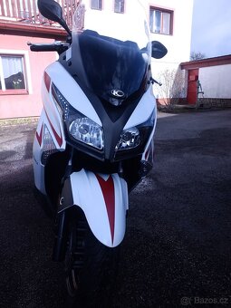 KYMCO 300X-TOWN - 8