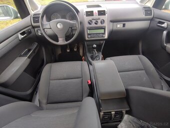 VW Touran, 1.9TDI , 77Kw, r.v. 2007 , Bez koroze - 8
