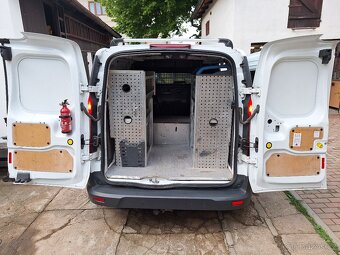 Ford Transit Connect - 8