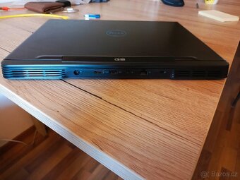 Prodám herní notebook Dell G 5 15 Gaming - 8