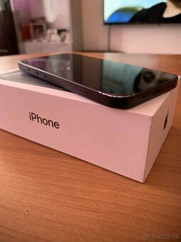 iPhone 13 128GB - 8