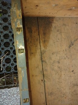 Dřevěný okovaný kufr 3 zámky - 8