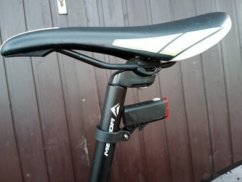 Akce Merida Matts 40-D horské kolo zánovní vánoční cena - 8