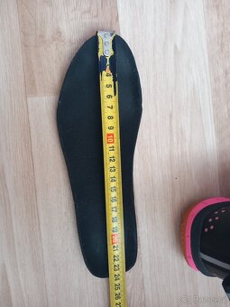 Černé tenisky KENSIS vel. 36 - 8