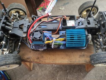 RC auto hpi 1:10 - 8