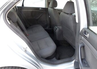 VW JETTA 2009 - 8