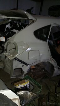 Subaru XV 2015 ZADNI CAST AUTA - 8