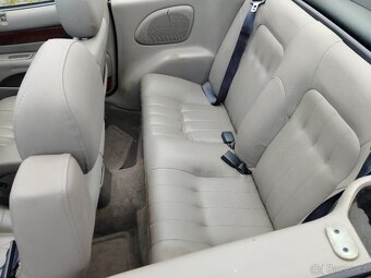 Chrysler Sebring cabrio 2.7 V6 - 8