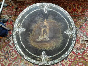 Viktoriansky stolek - 8