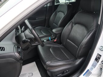 Hyundai i30 1.6CRDi,Style,1majČR,DCT,DPH - 8