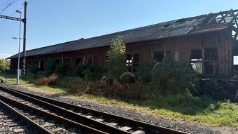 Staré trámy ze starých budov a stodol - 8