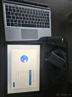 Dell Latitude 7200 2-in-1 - 8