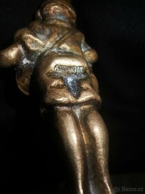 Starozitny popelnik s bronzovou soškou - 8