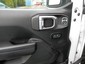 Jeep Wrangler 3.6i 212kW 4X4 RUBICON r.v.2021 - 8