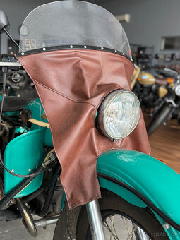 URAL 650 s postranním vozíkem - 8
