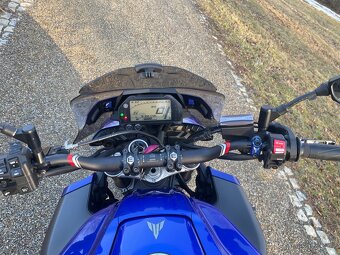 Yamaha MT10 1000ccm - 8