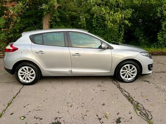 RENAULT MEGANE PARIS 1.6 81 KW.R.14 - 8
