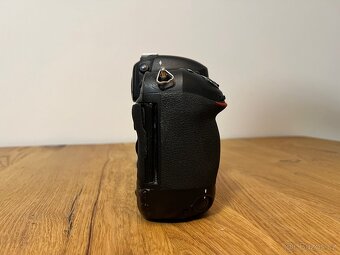 Nikon D4 - 8