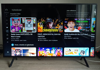 43(108cm) Samsung UE43RU7172 - 8