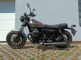 Moto guzzi v9 bobber - 8