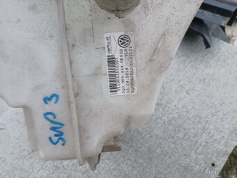 nadobka odstřikovaču superb 3 - 8