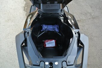 Honda X-ADV 750 - 8