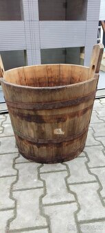 Nová zapékací mísa, demižon, dubová káď - 8