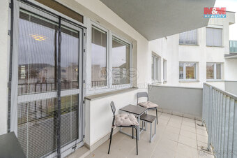 Prodej bytu 2+kk, 58 m², Zlín, ul. Bartošova, garážové stání - 8