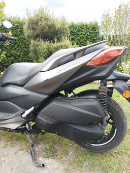 Yamaha x-max 300 - 8