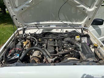 Jeep Cherokee 4.0i - 8
